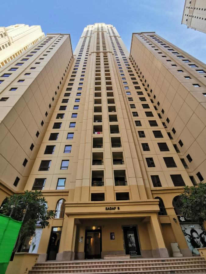 Grays Hostel By Haly دبي المظهر الخارجي الصورة